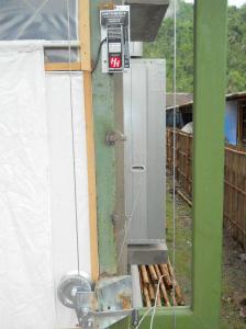 otomatis tirai close house